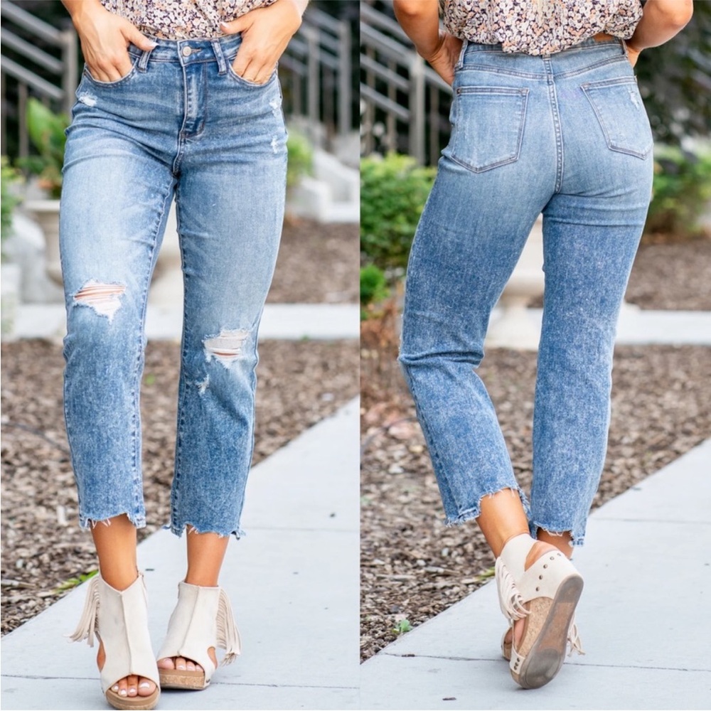 Judy Blue High Waist Cropped Bootcut Jean Distressed 15/32 JB88518